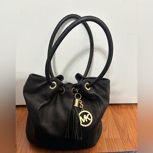 Michael Kors Black Pebbled Leather Drawstring Tote Bag 14x12 Gold Hardware